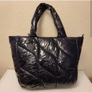 NWT Vince Camuto Black Puffer VC-Leesa Bag